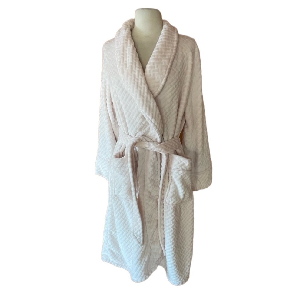 Soft Surroundings Pale Pink Robe‎